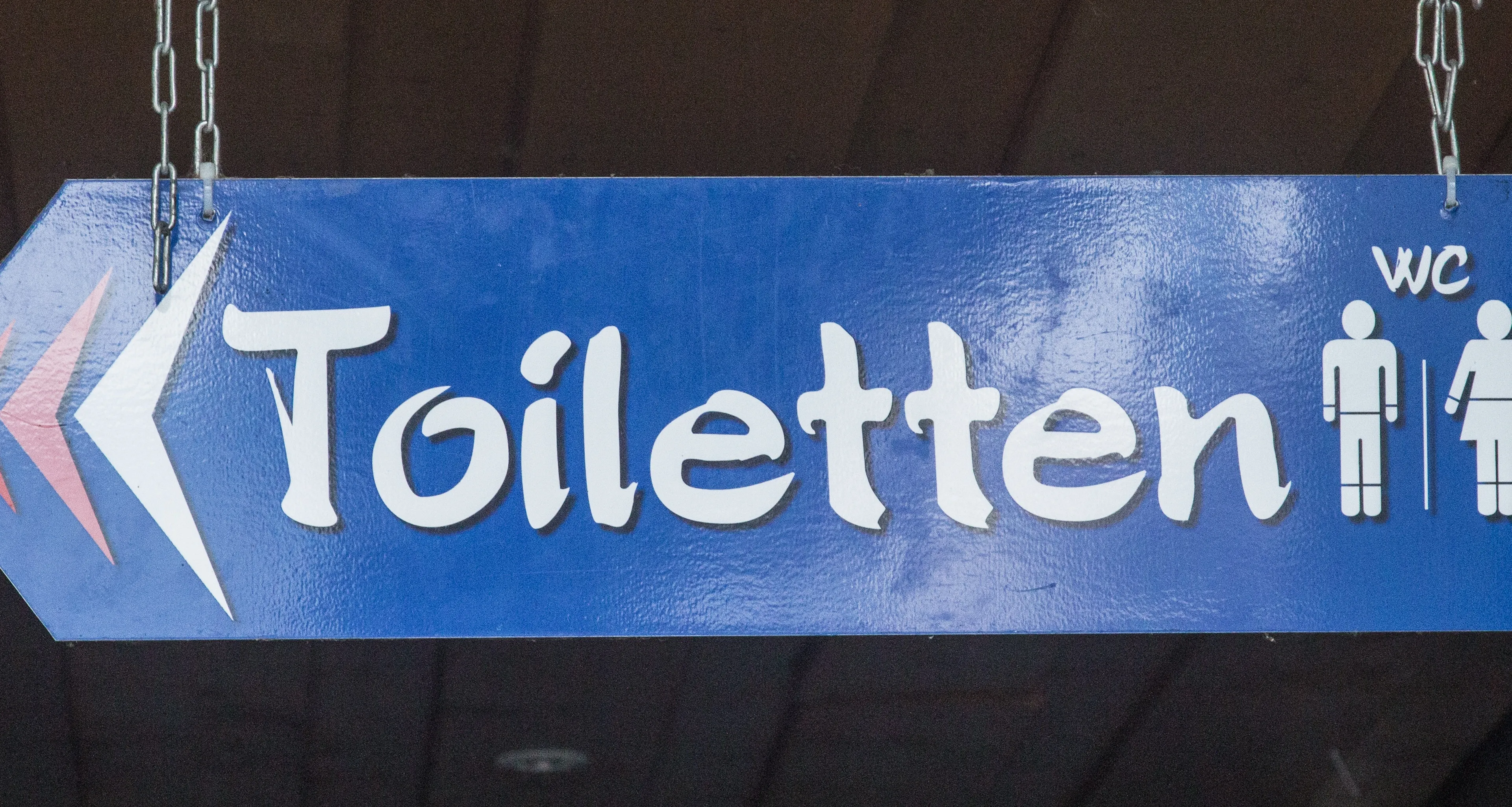 ‘Gemeenten, blijf investeren in openbare toiletunits’