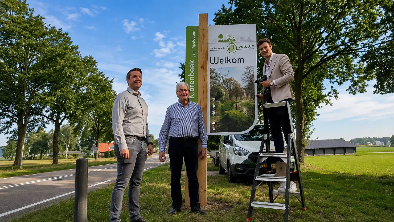 Apeldoorn plaatst veertig nieuwe welkomstborden in Veluwe-stijl