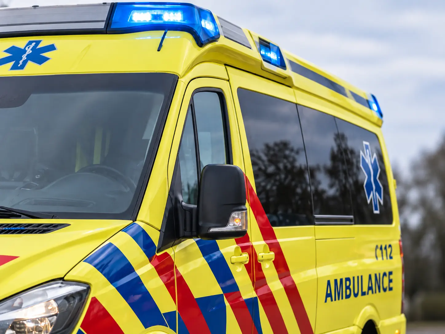 Politie en ambulance bij geweldsincident in Apeldoorn