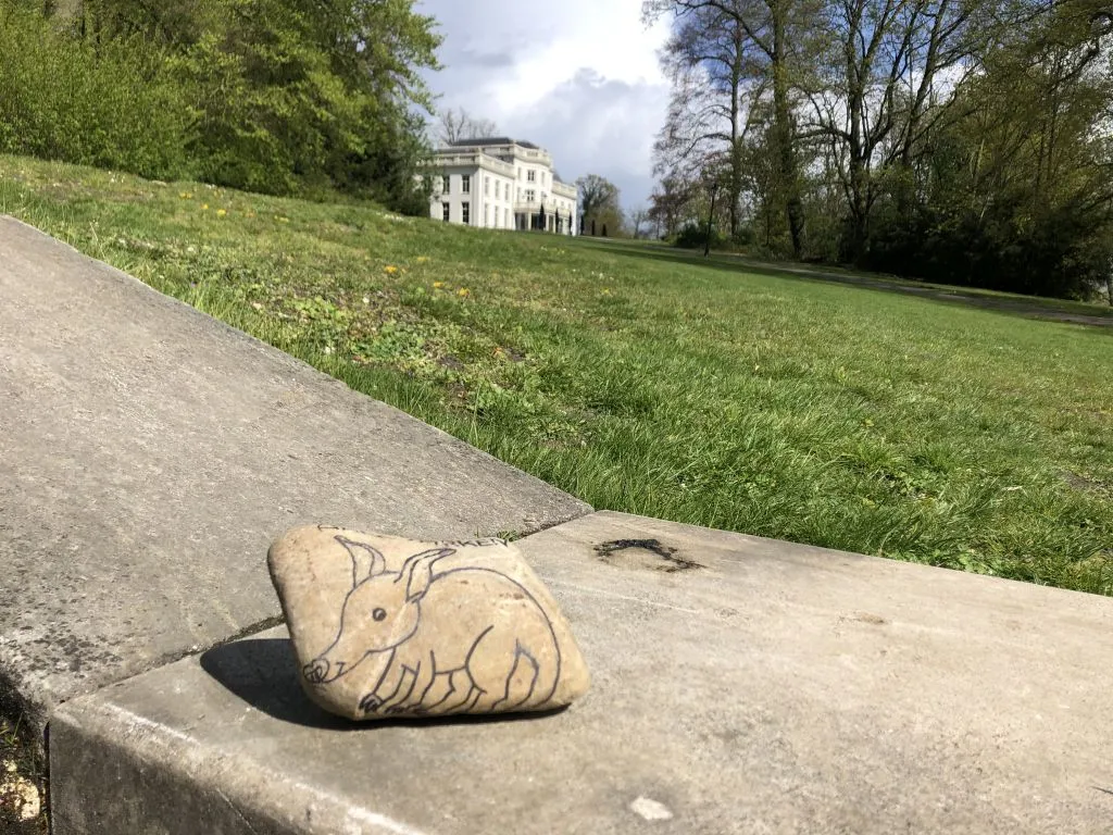 bzhappy stones5aardvarken 1
