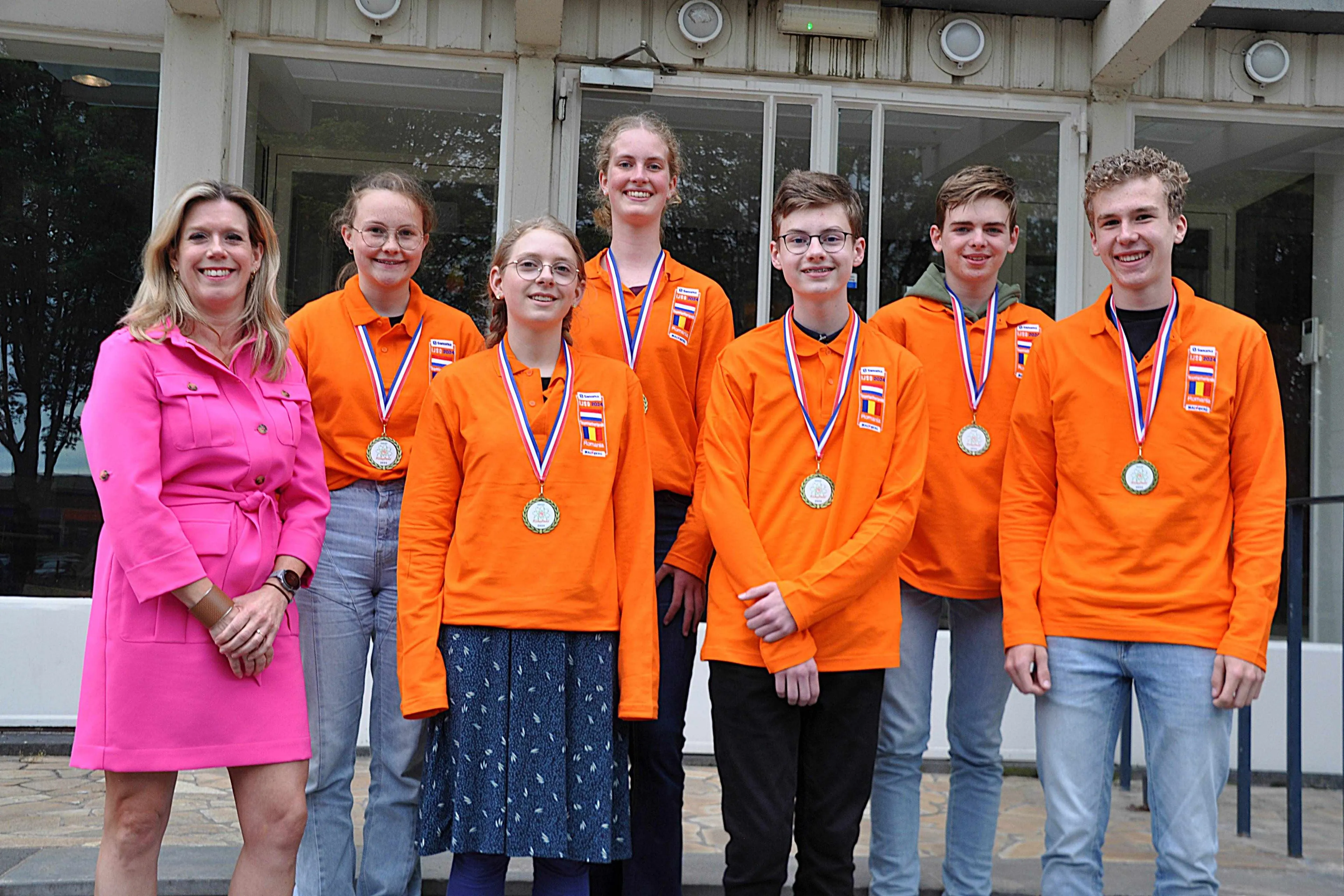 ijso2024winnaars nationale eindronde ijso2024 met veronique hermans klein