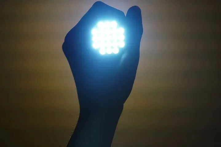 ledflashlight 2728582 480