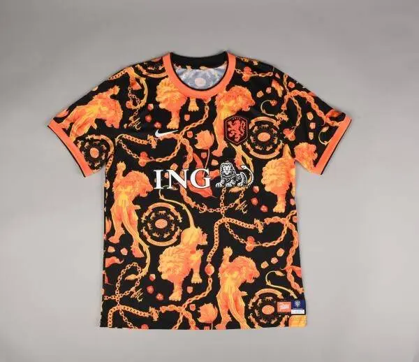 Het Patta pre-match shirt