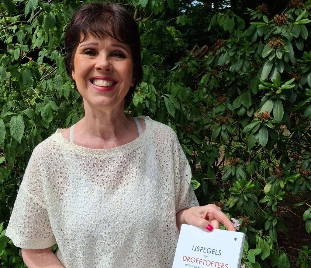 Margo Naber.1.boek in bezit