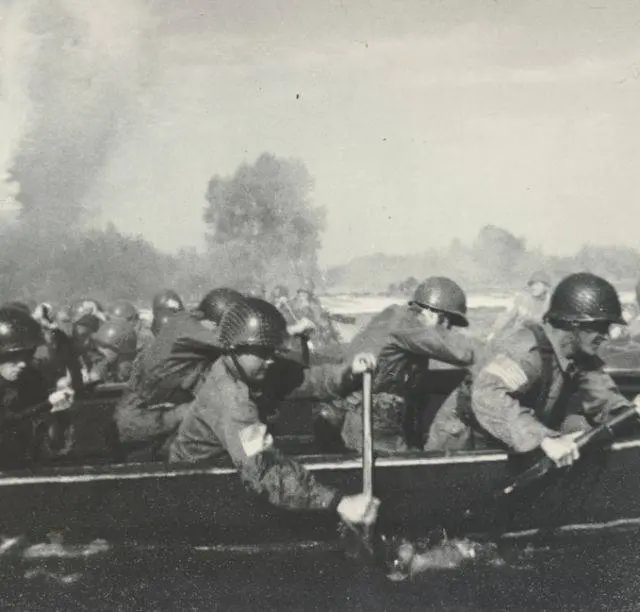 De Waaloversteek.Liberation Route Europe