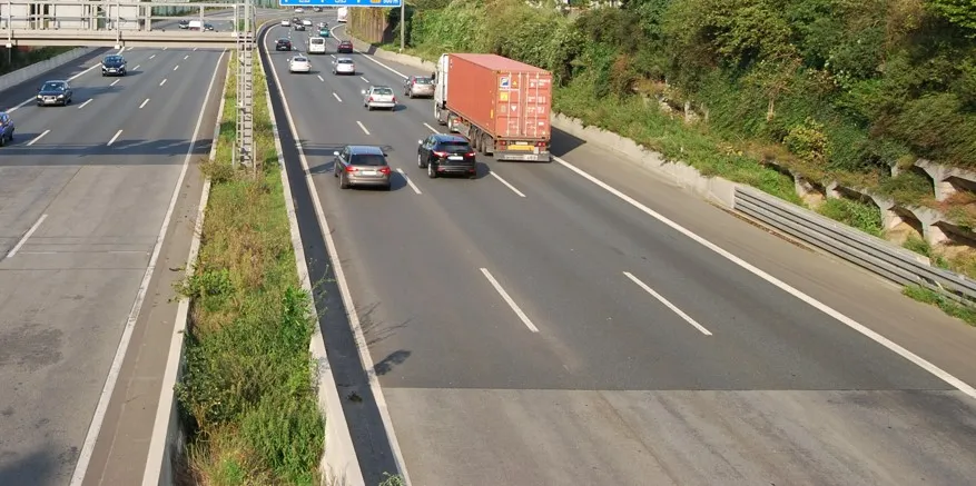 aggressief rijgedrag file snelweg pxhere cc0