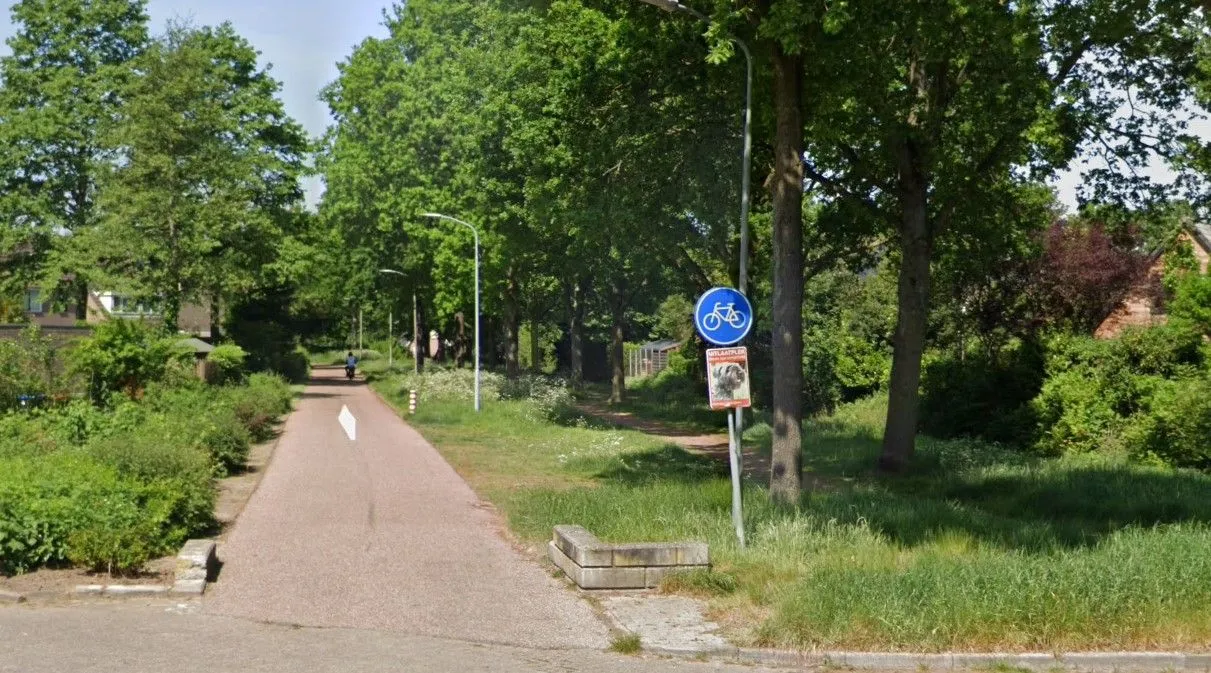 fietspad fietspaaltje assen