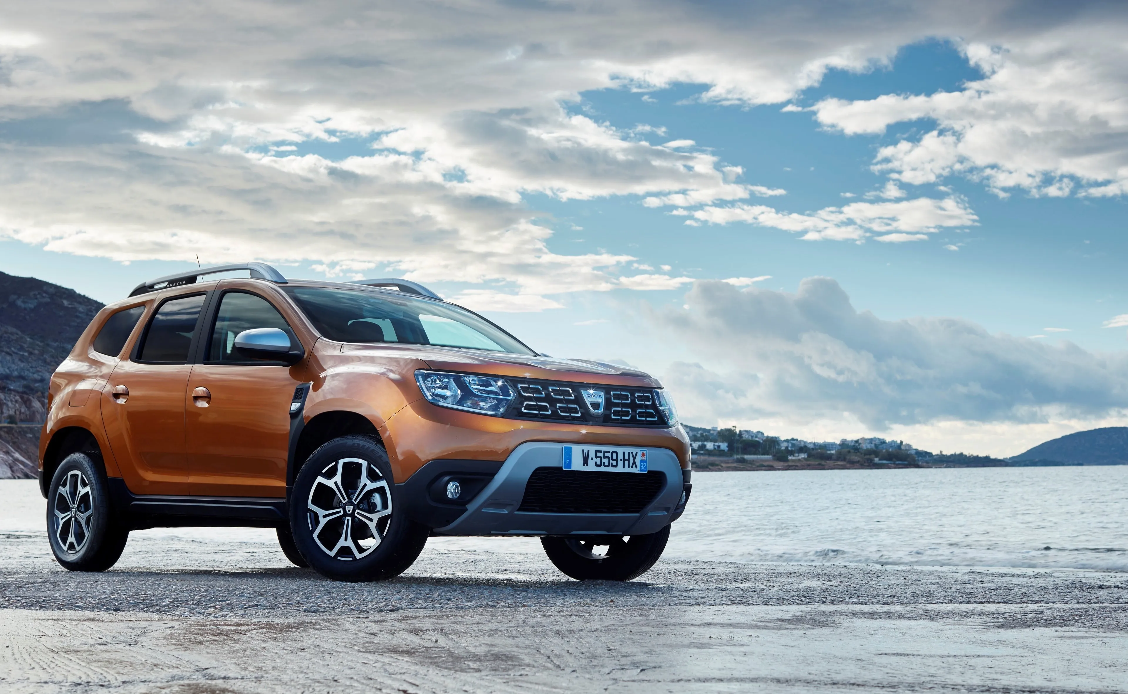 21200156 2017 new dacia duster tests drive in greece