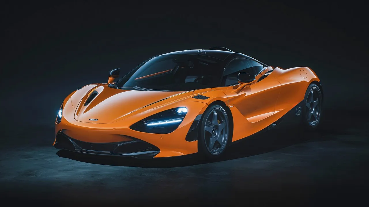 720s le mans mclaren orange front 34