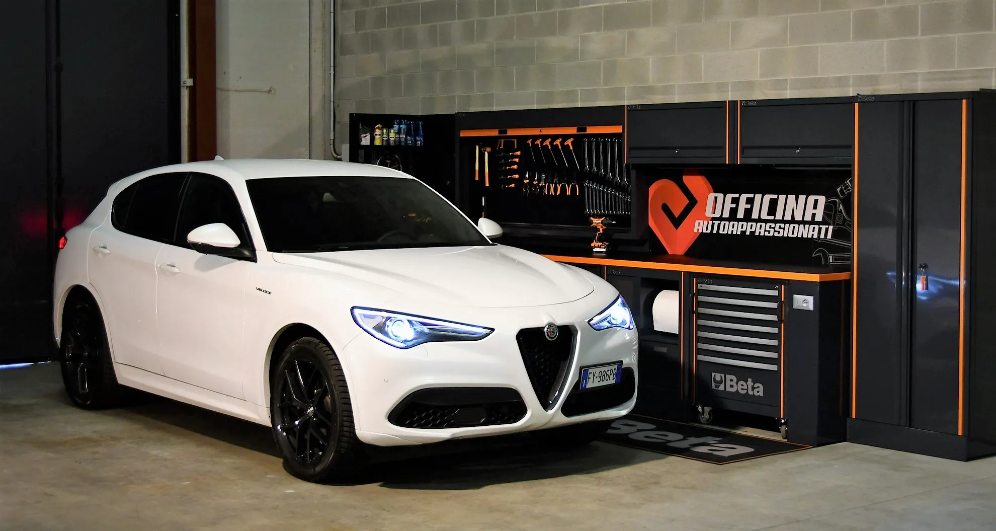 alfa romeo stelvio cambio gomme 020 01