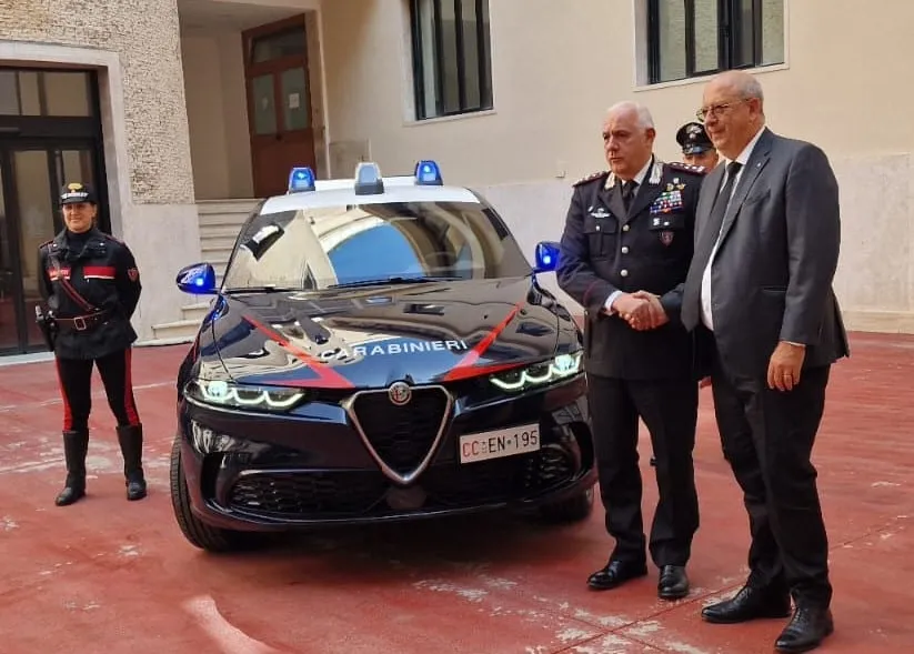 alfa romeo tonale carabinieri