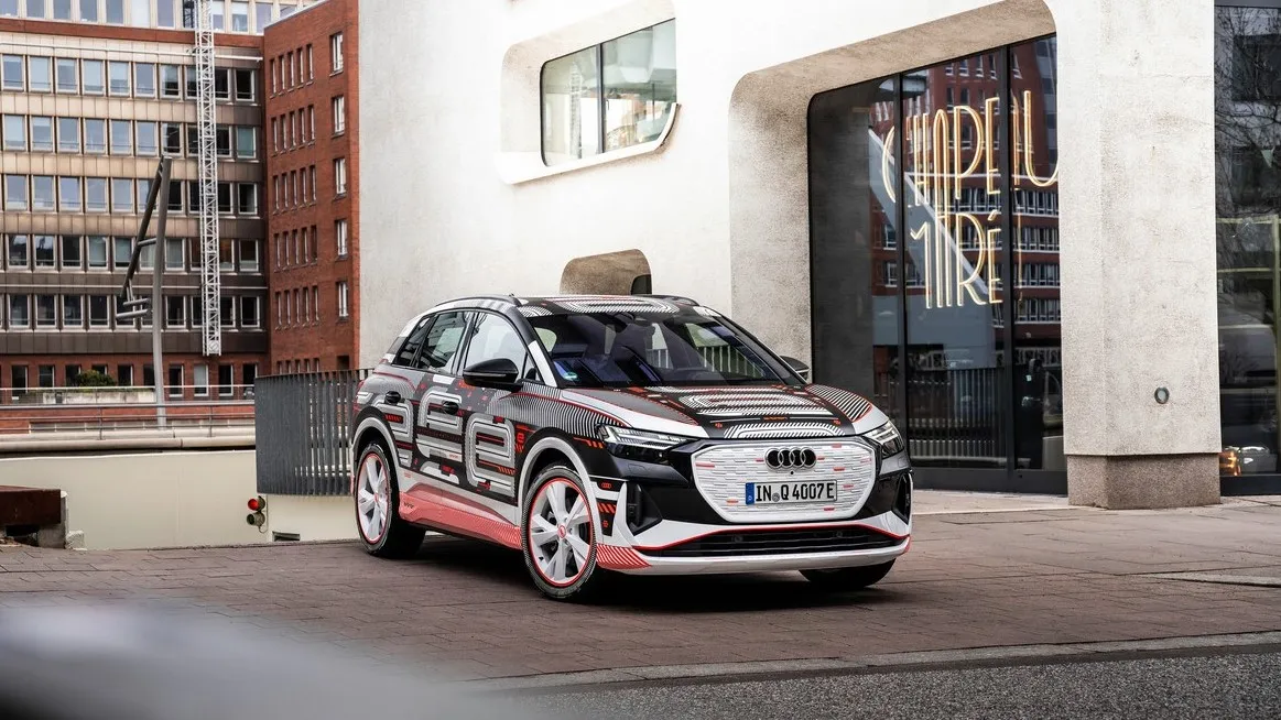 audi q4 e tron prototype 004