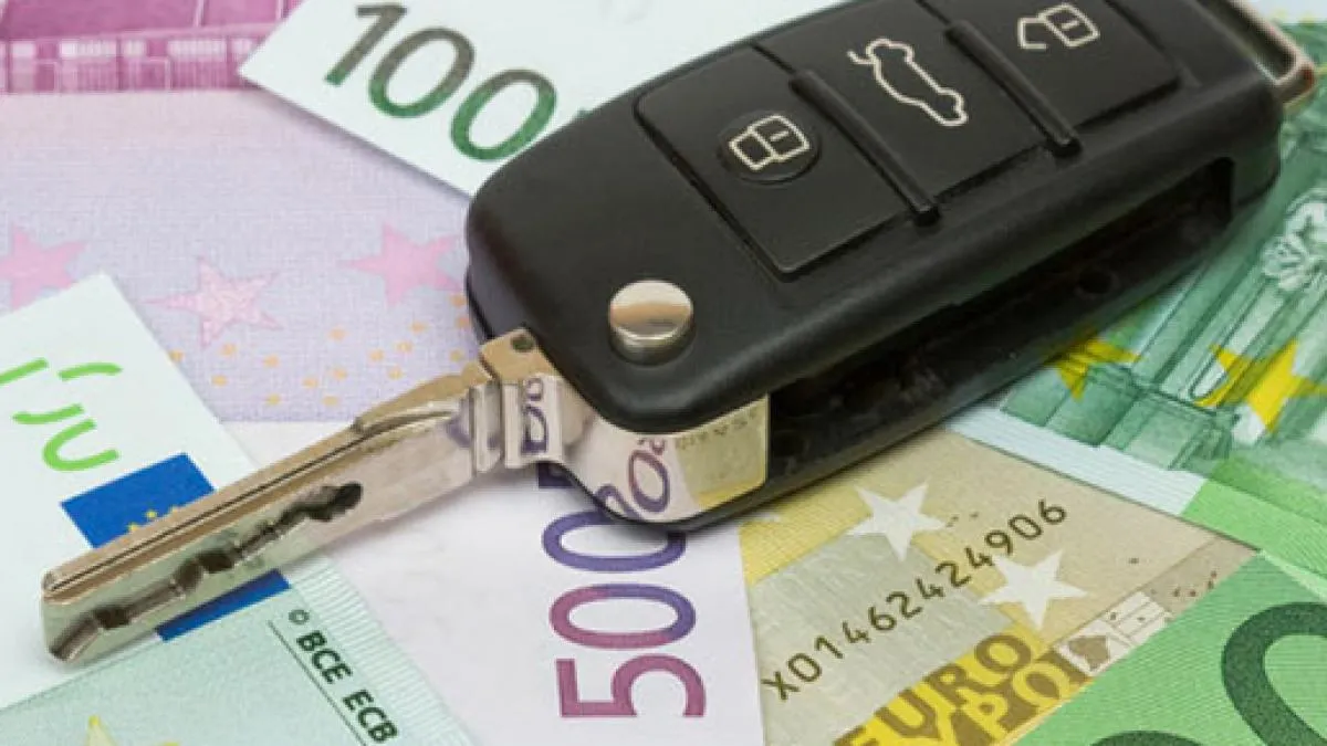 bollo auto e super bollo ecco chi deve pagare e chi no 1795155