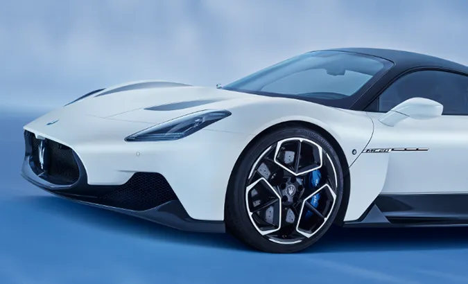 bridgestone e maserati mc20