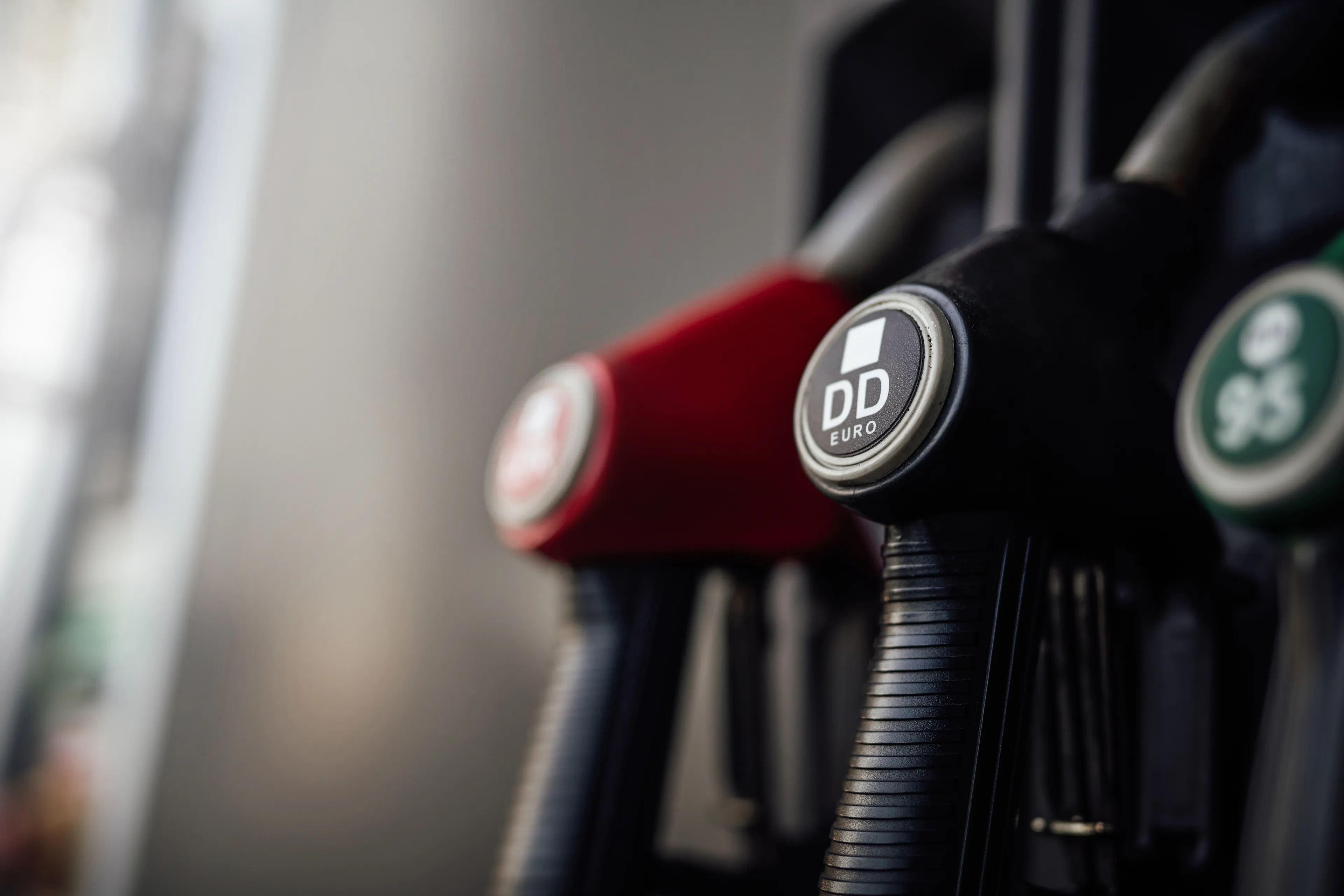 consumi auto confronto diesel ibrido