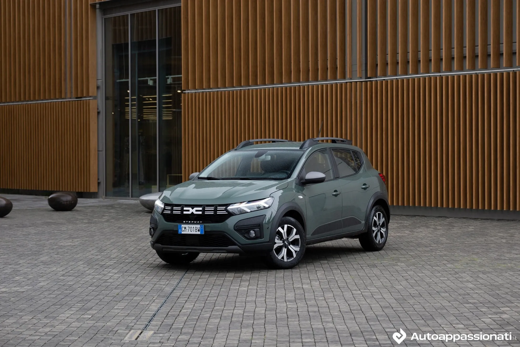 dacia sandero gpl 10