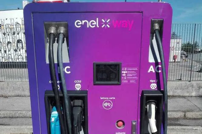 enel x way ricarica