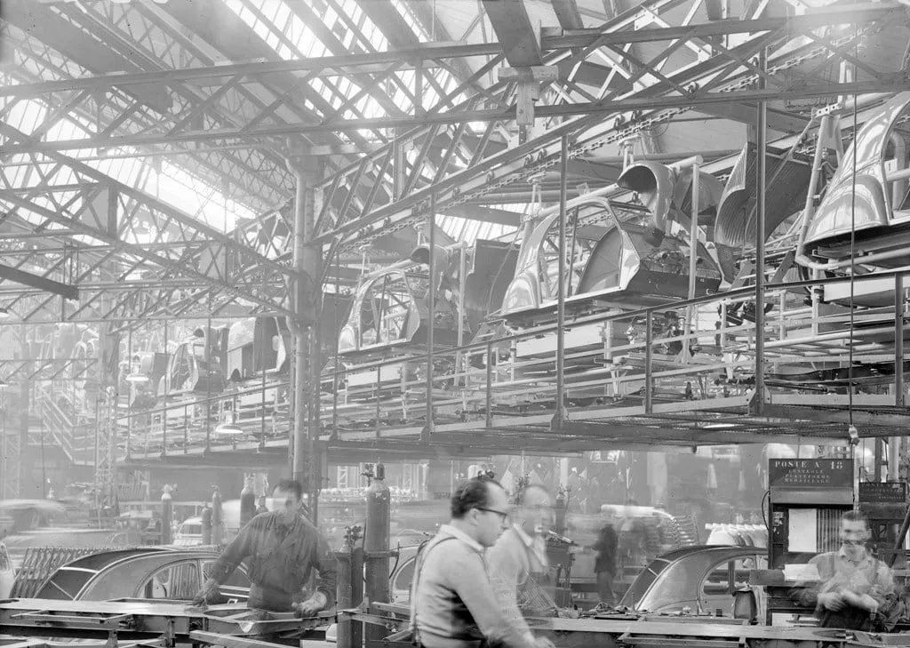 fabbricazione della 2cv