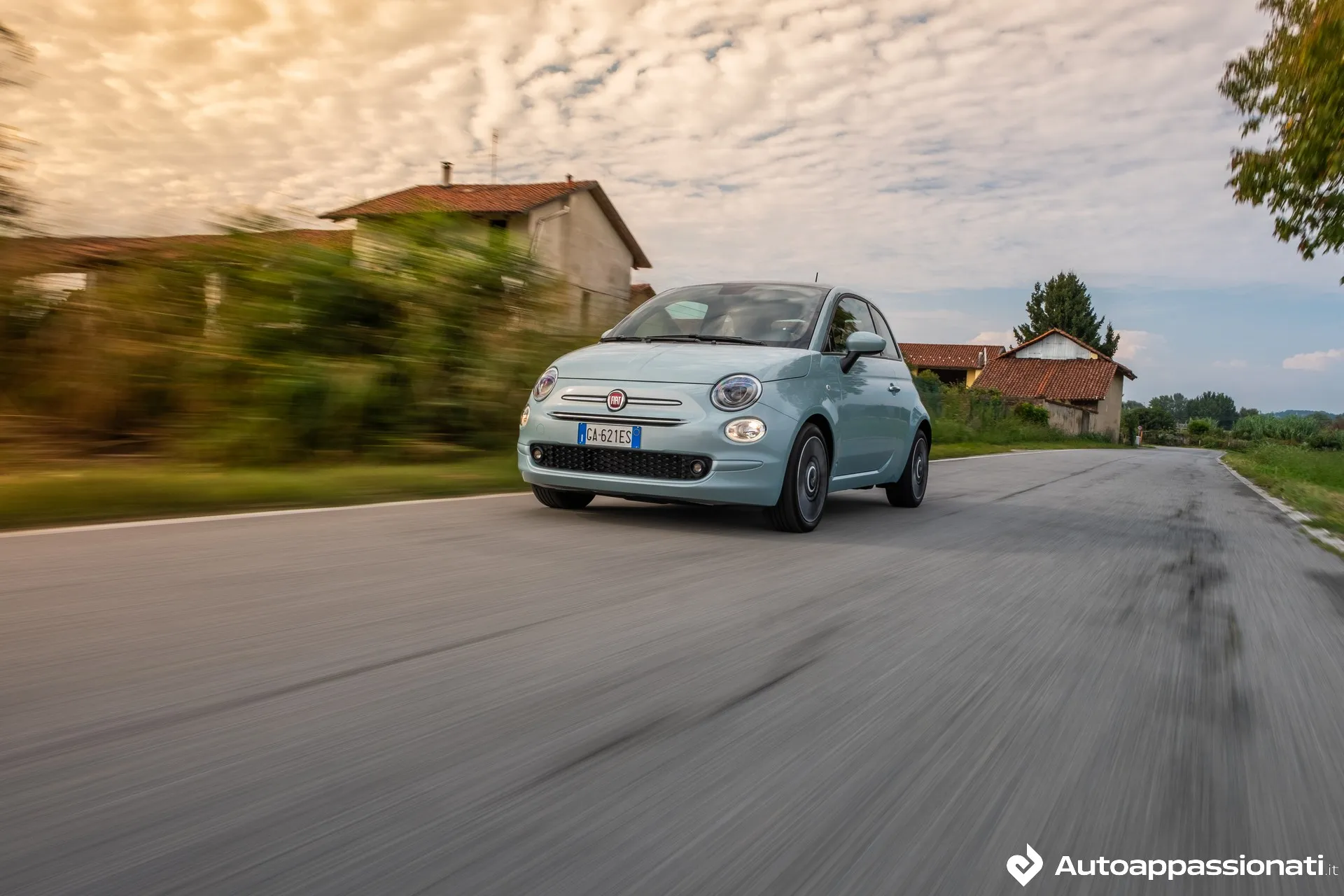 fiat 500 hybrid primo contatto
