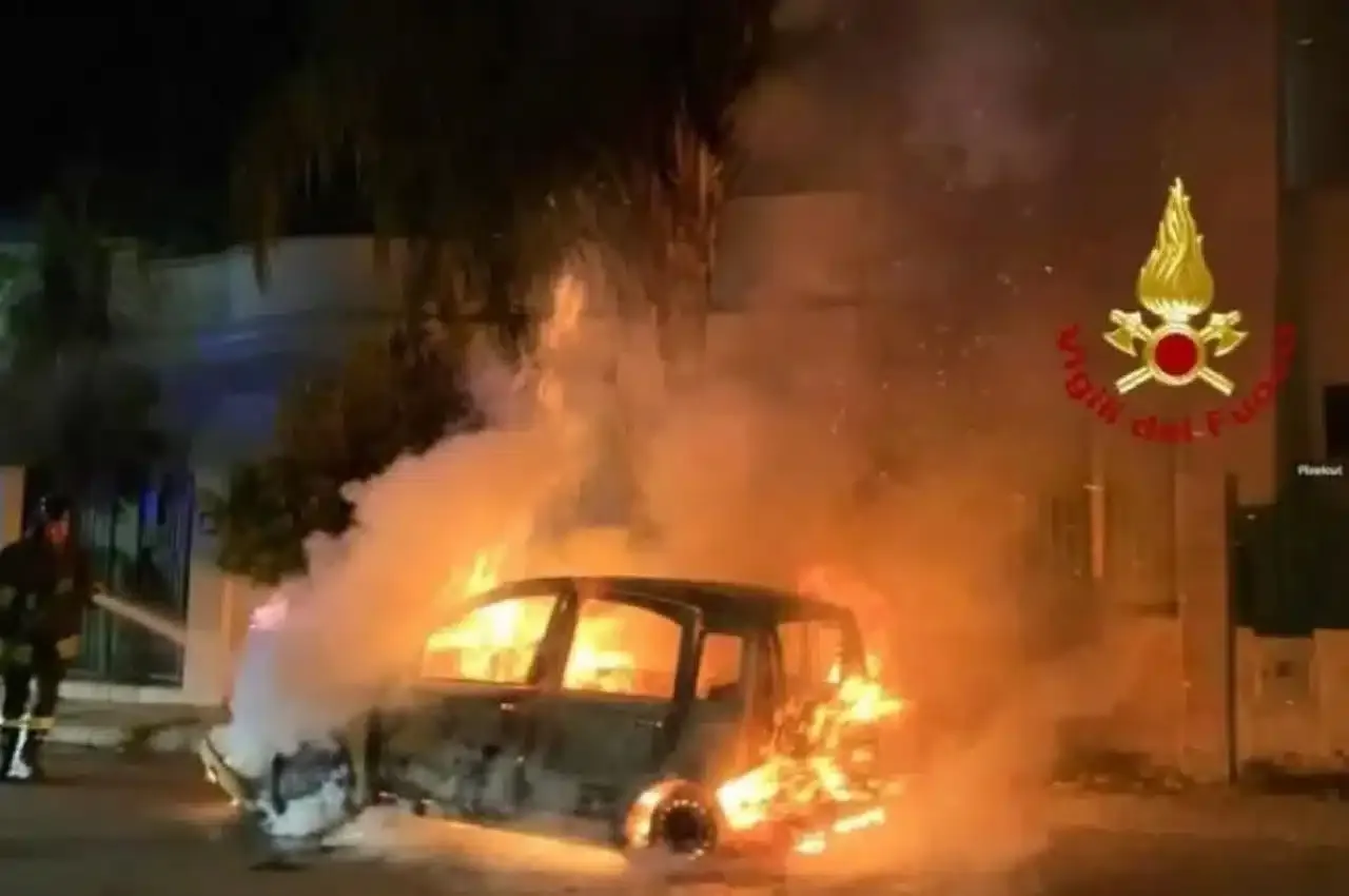 fiat panda metano esplosione 1