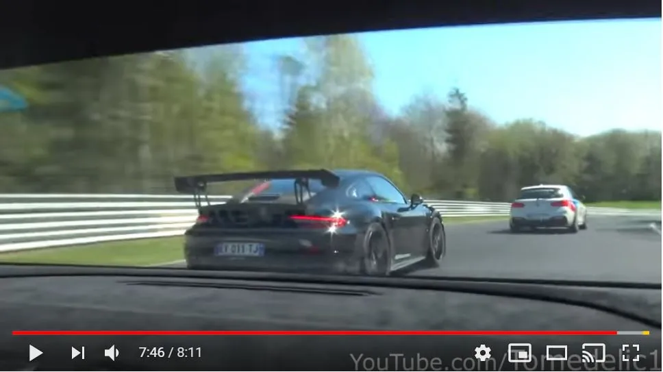 huracan performante vs 911 gt2 rs