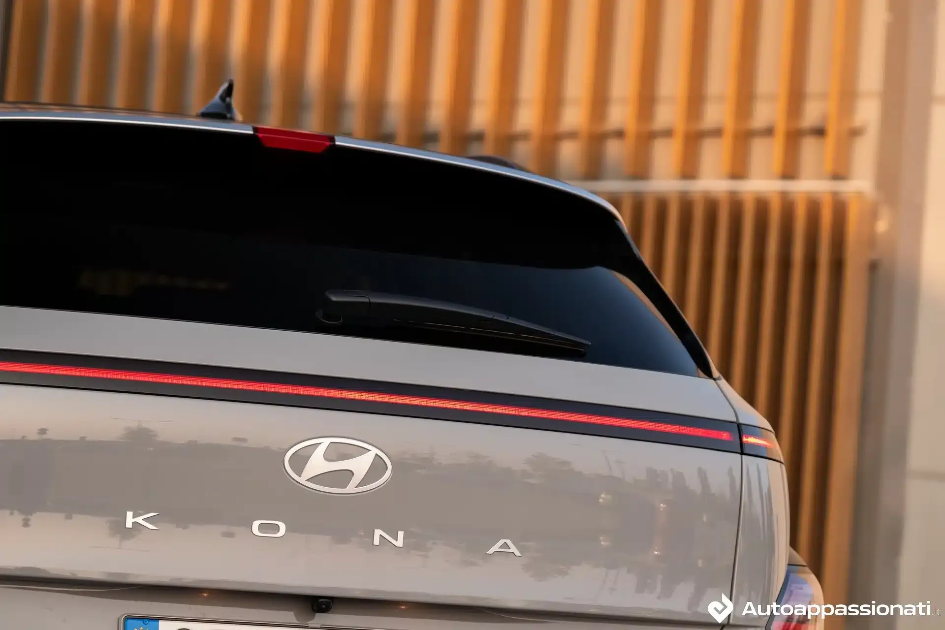 hyundai kona hybrid 2023 25