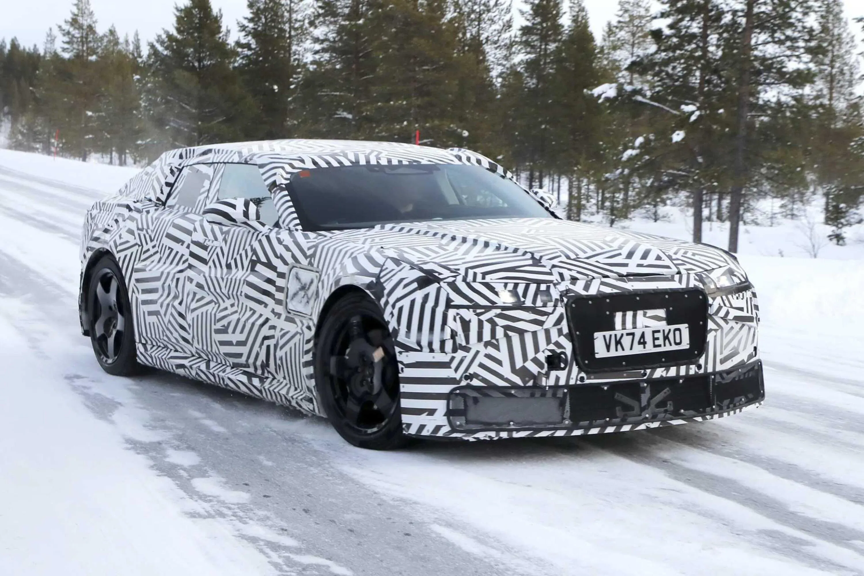 jaguar type 00 spy photo