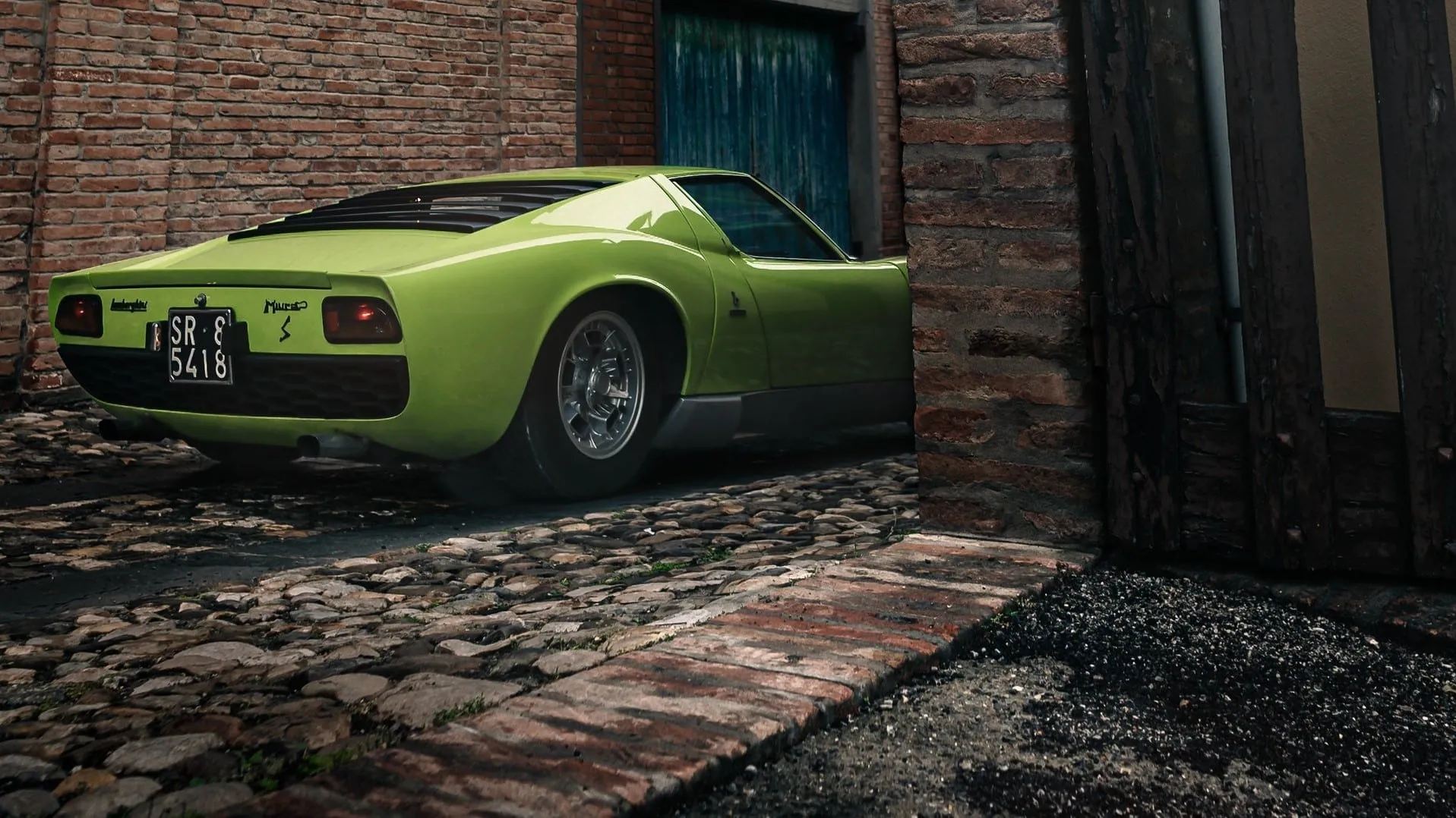 lamborghini miura v12