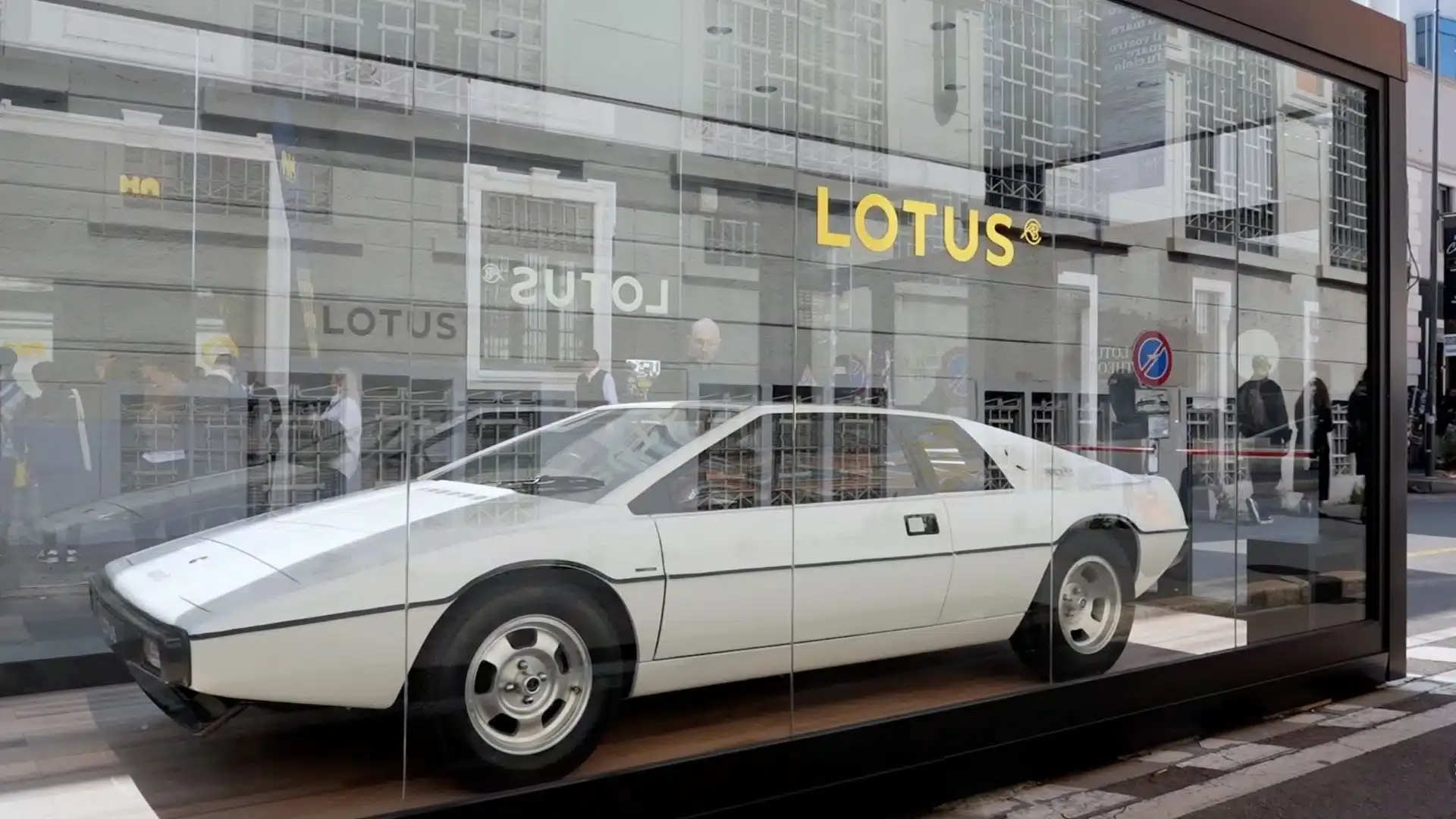 lotus milano design week