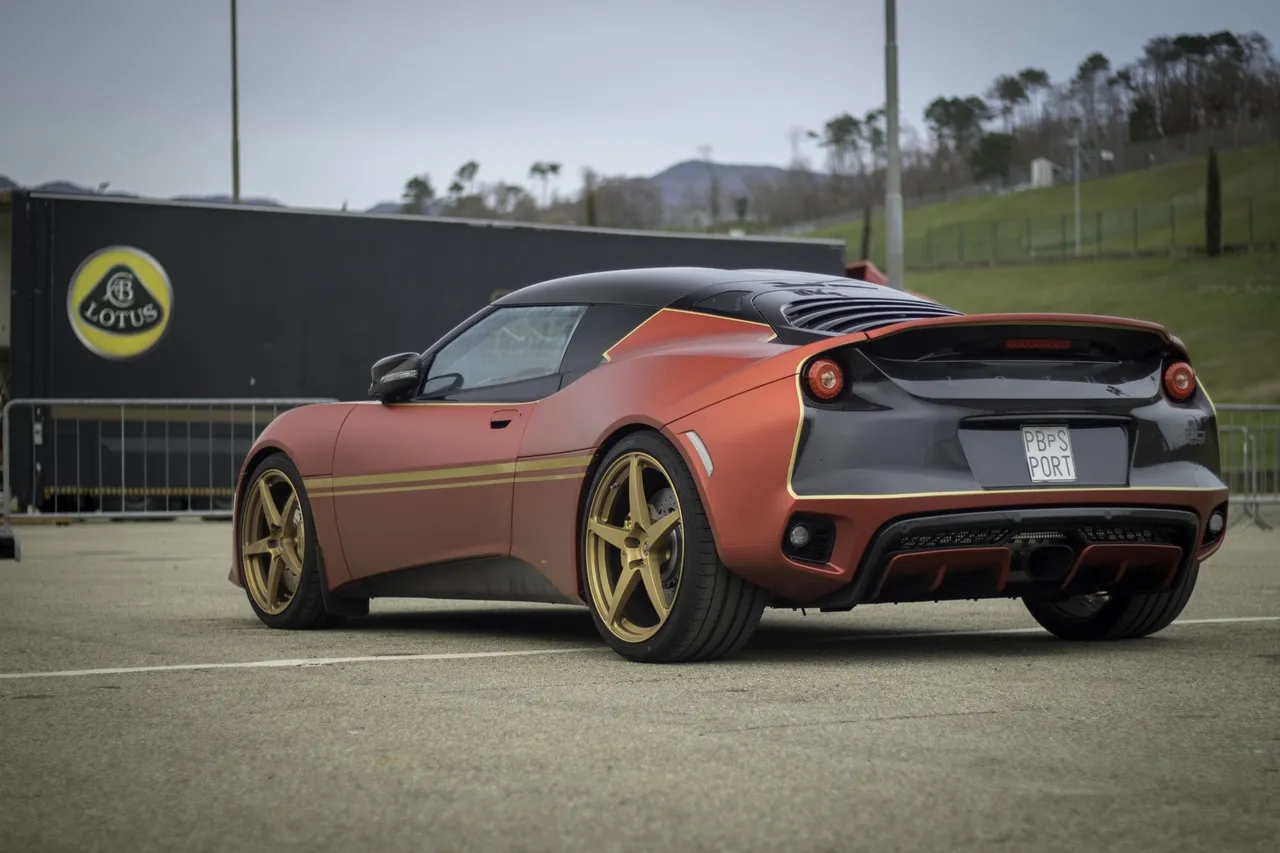 lotus mugello 2018 copertina