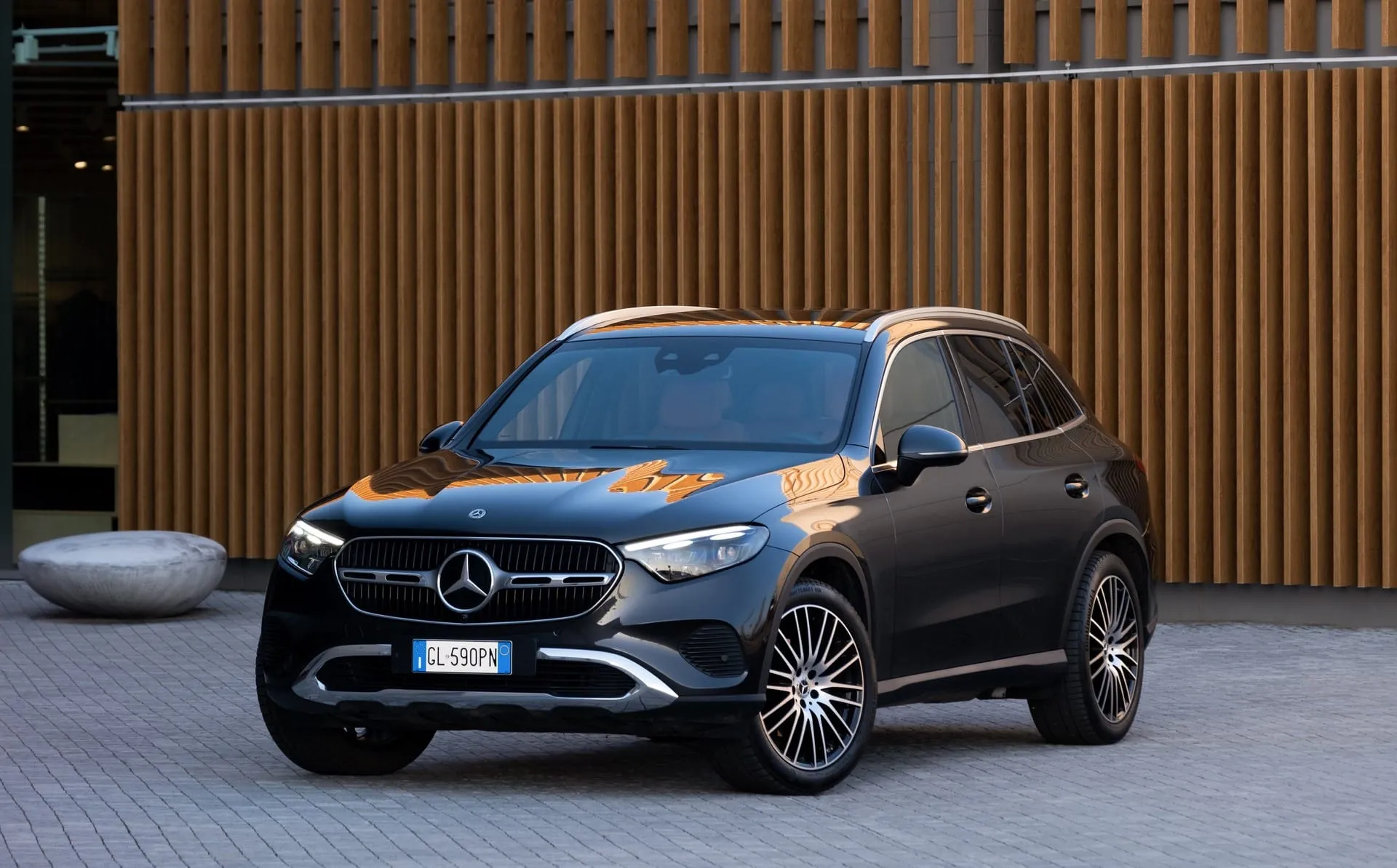 mercedes glc 220d 2023