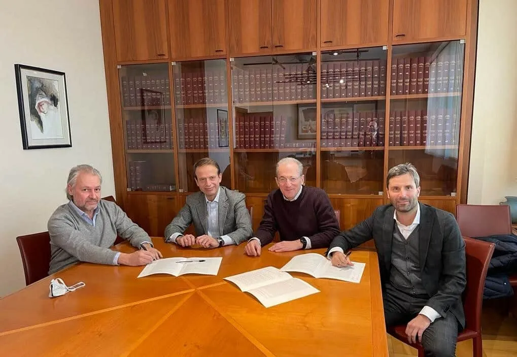 nuova partnership societaria tra horizon automotive e il gruppo scarabel