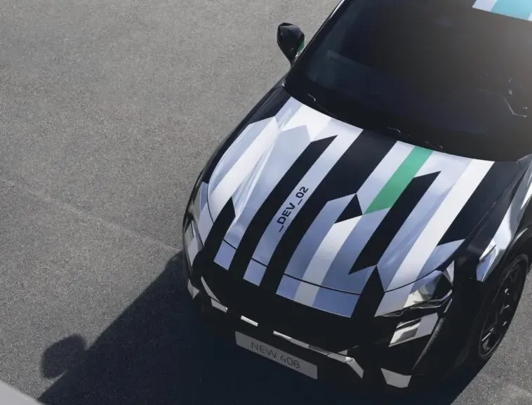 nuova peugeot 408 ultimi test teaser 1 758x577 1