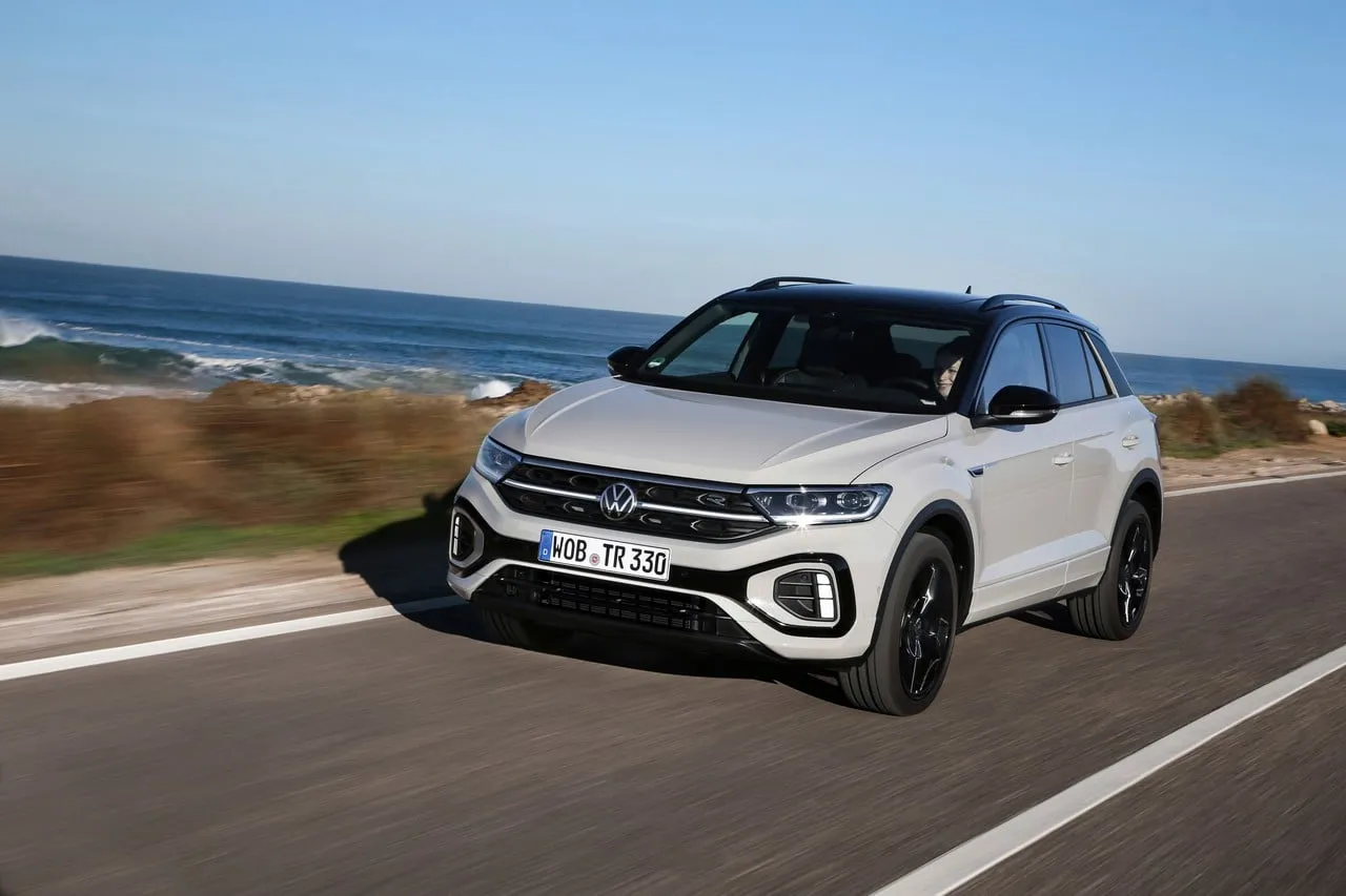 nuova t roc r line vw5 20220218 91 db2022au00087