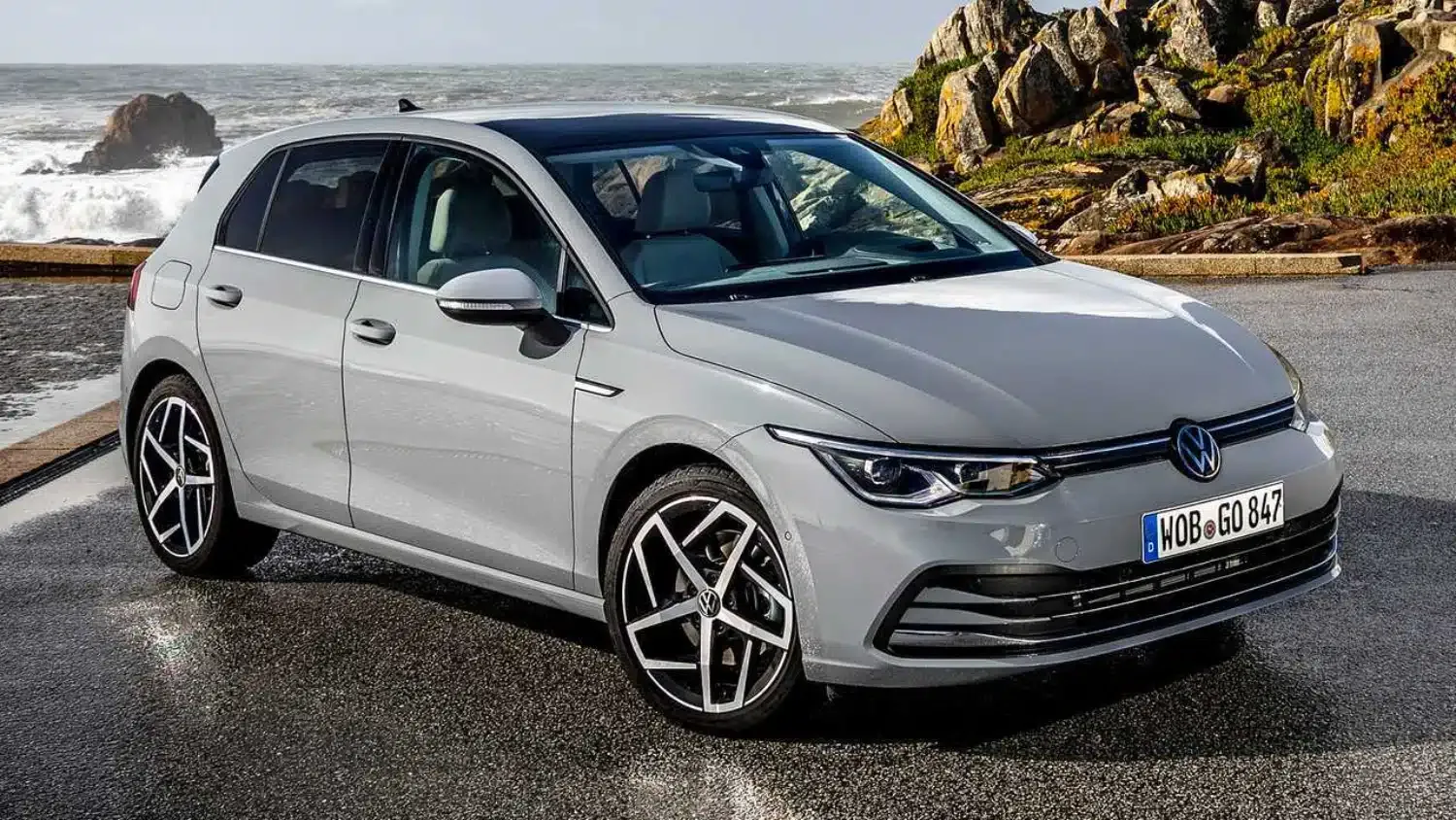 nuova volkswagen golf 8