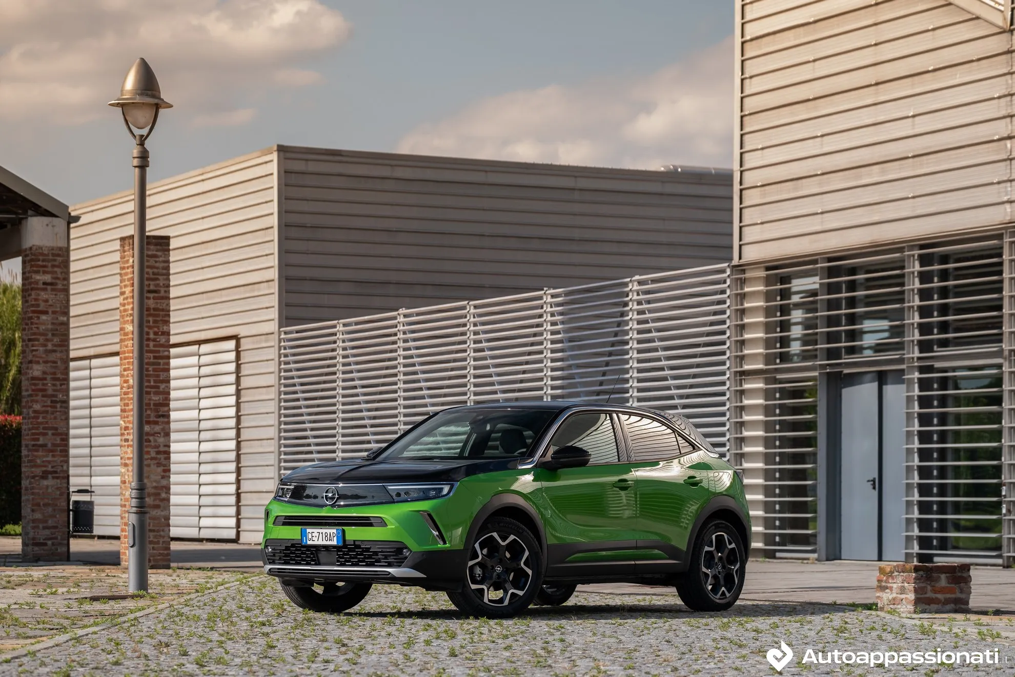 opel mokka e 01