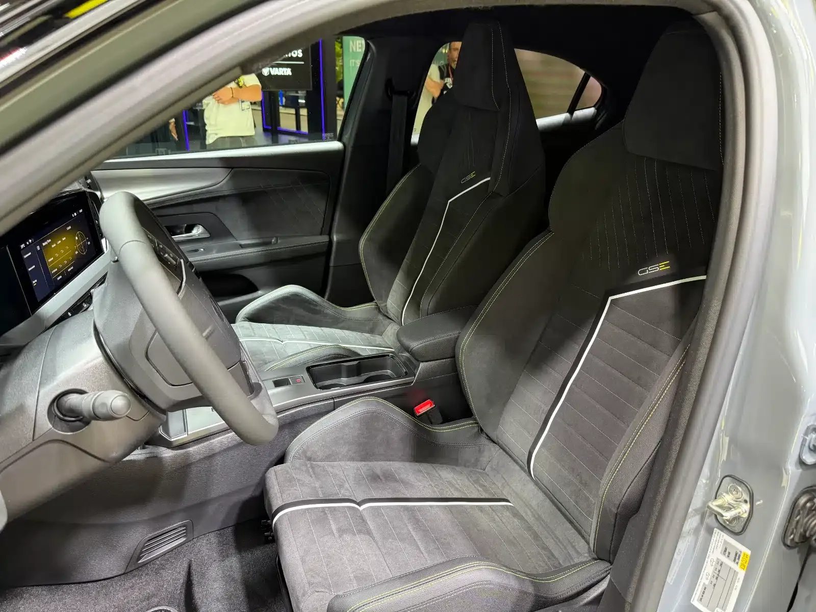 opel mokka gse alcantara