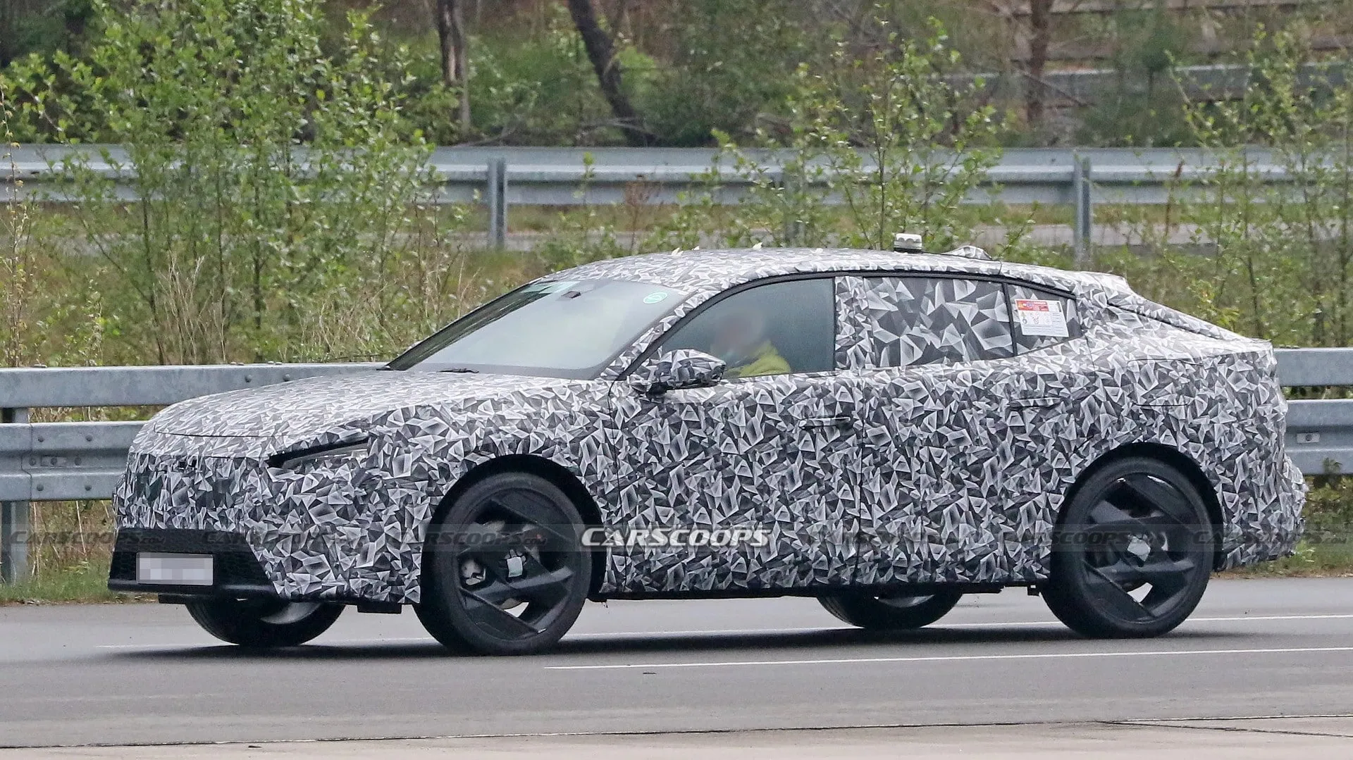 peugeot 408 cross scoop 3