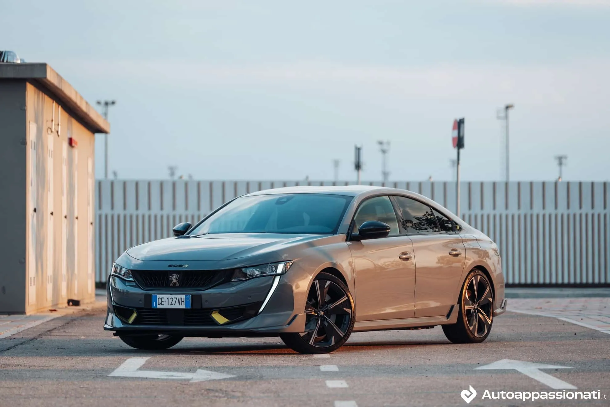 peugeot 508 pse 01