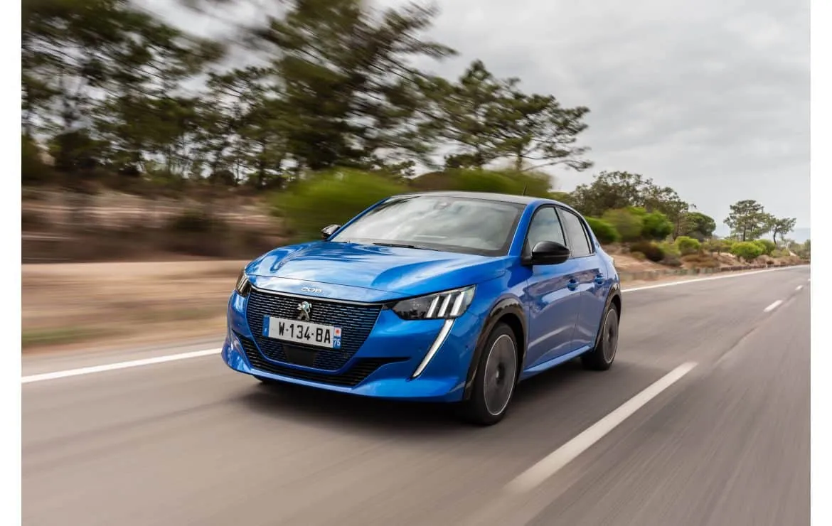 peugeot e 208