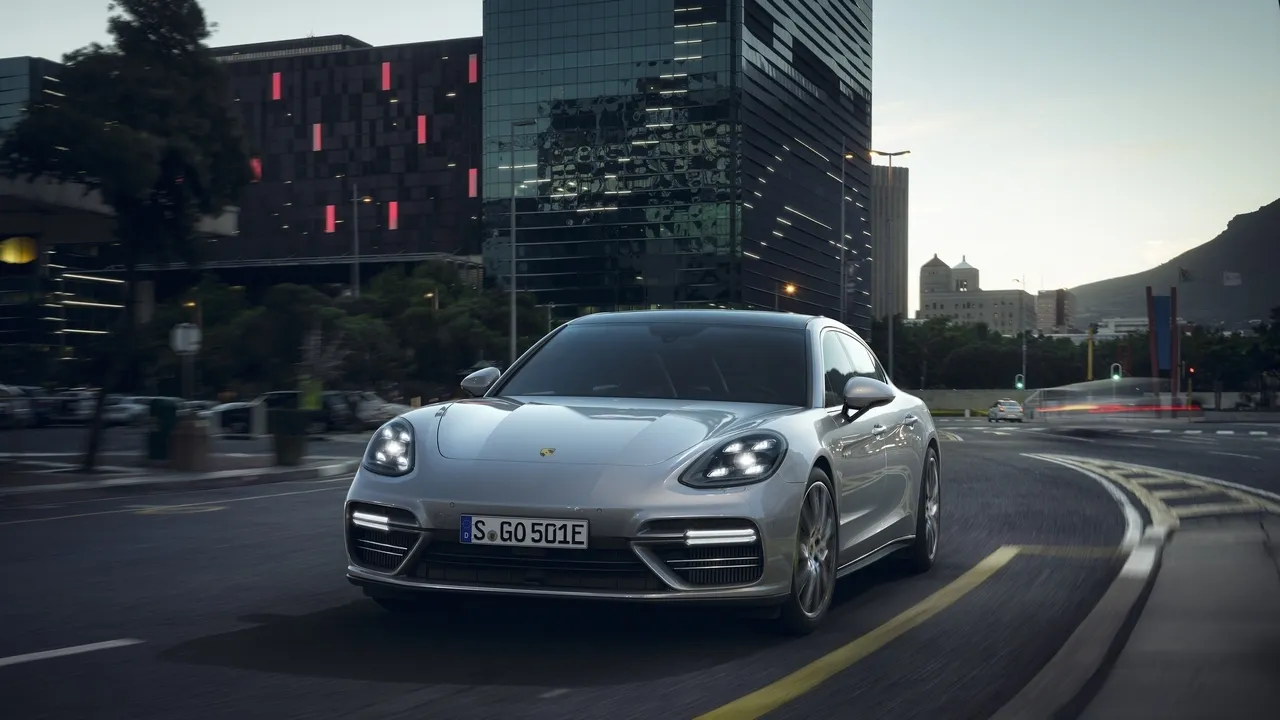 porsche panamera hybryd 05