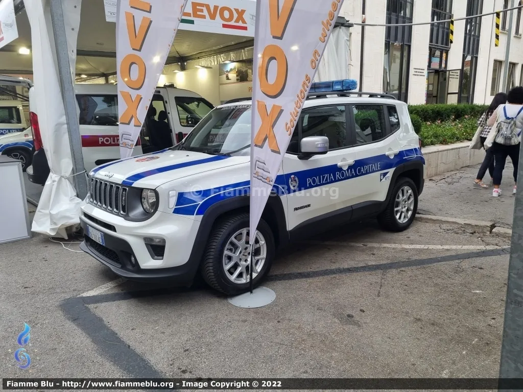 presentazione jeep 4xe roma capitale