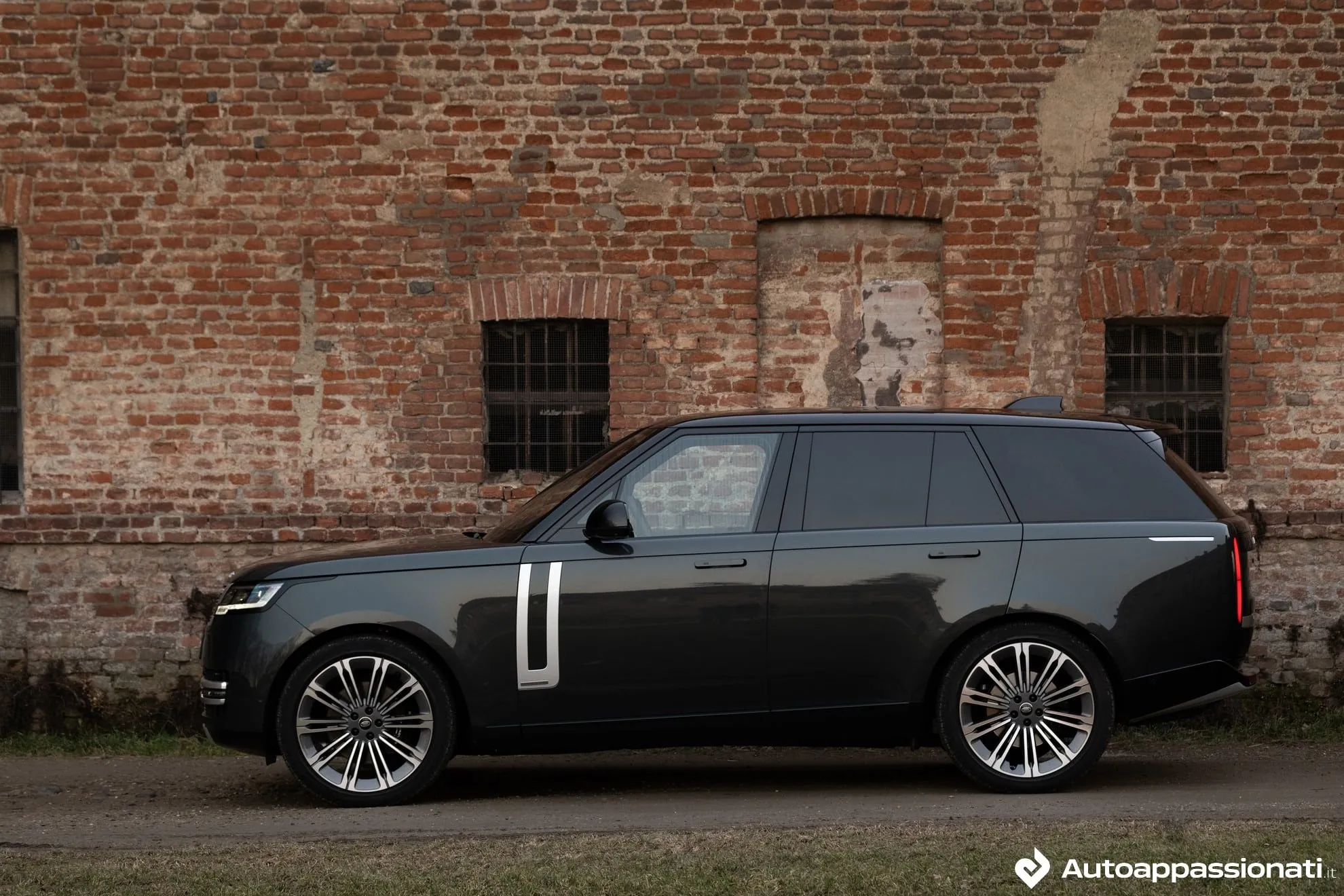 range rover p250 autobiography 17