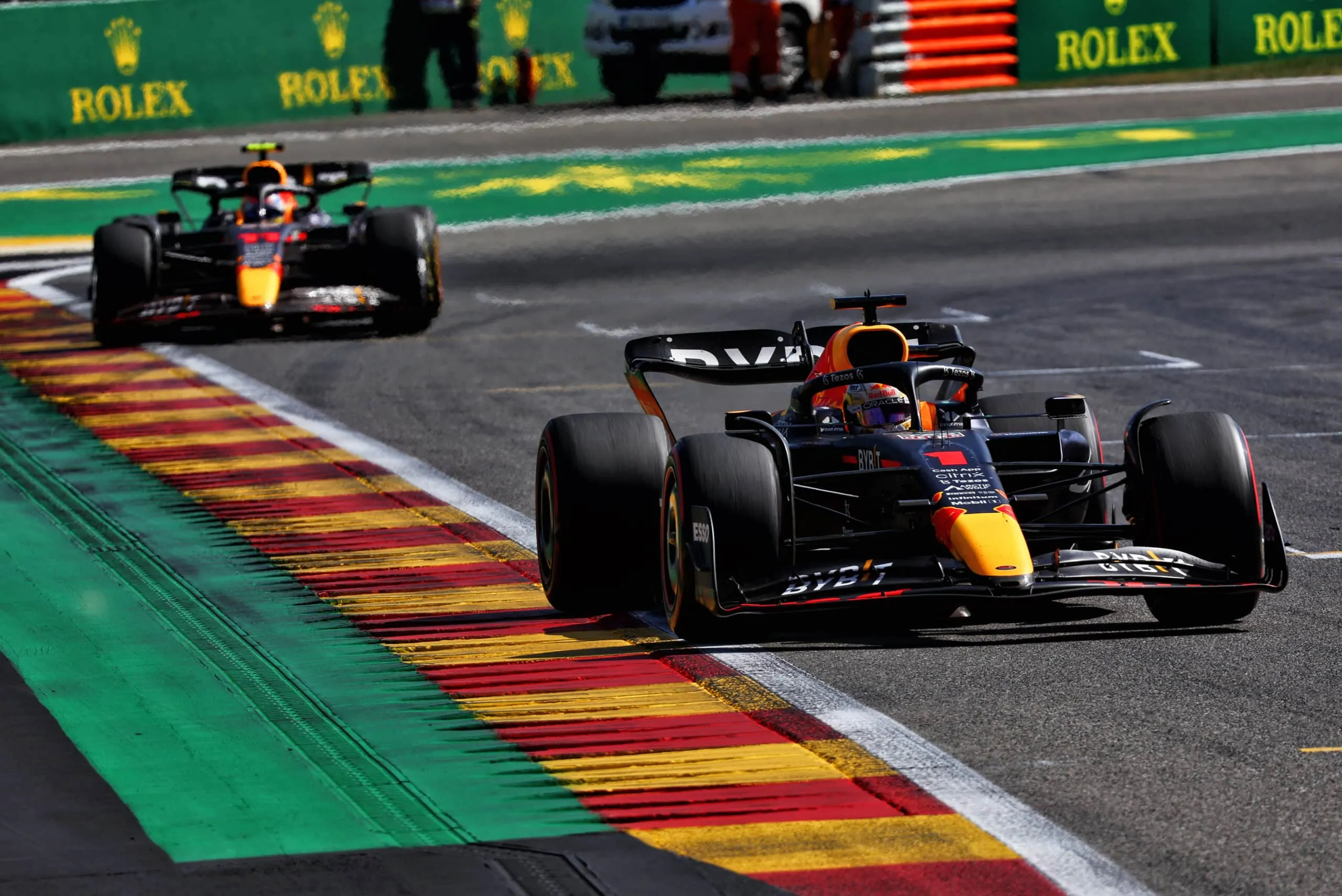 red bull porsche spa 1