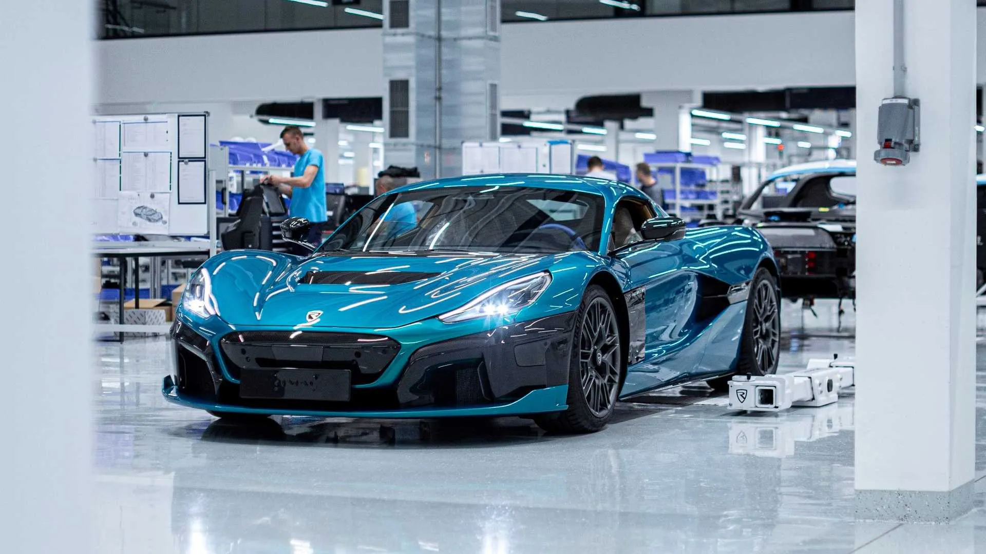 rimac nevera inizia la produzione in serie