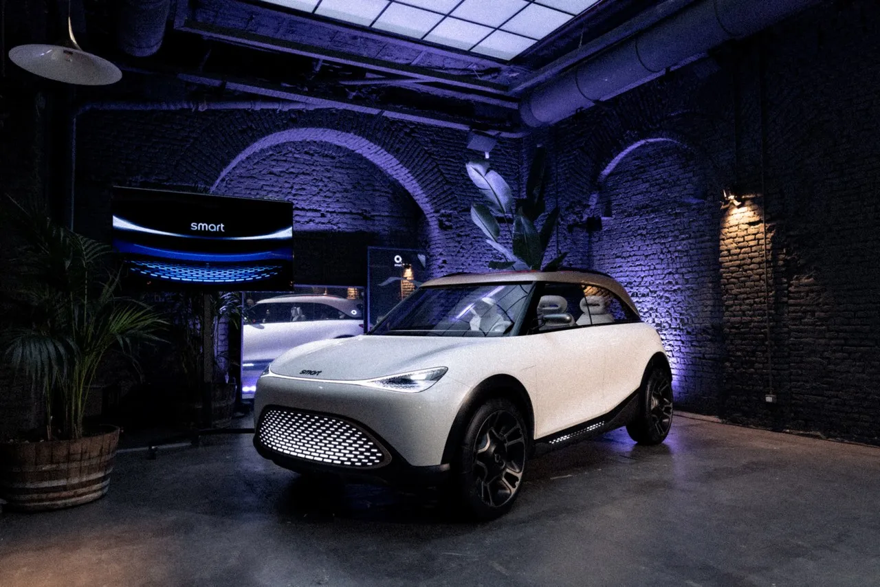 smart concept 1 front view