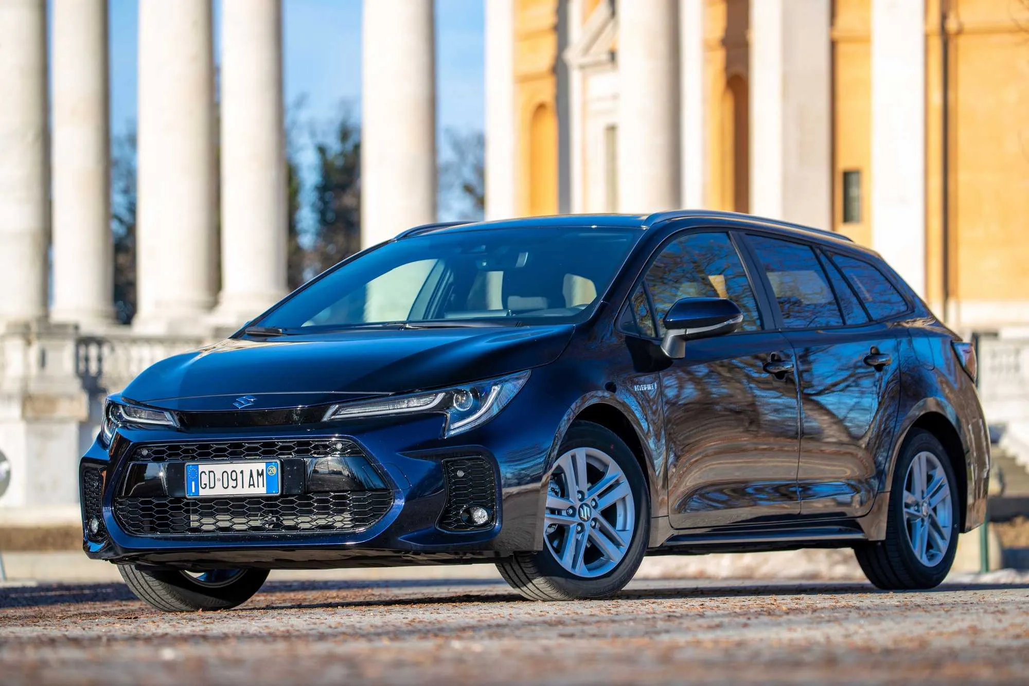 suzuki swace hybrid 21