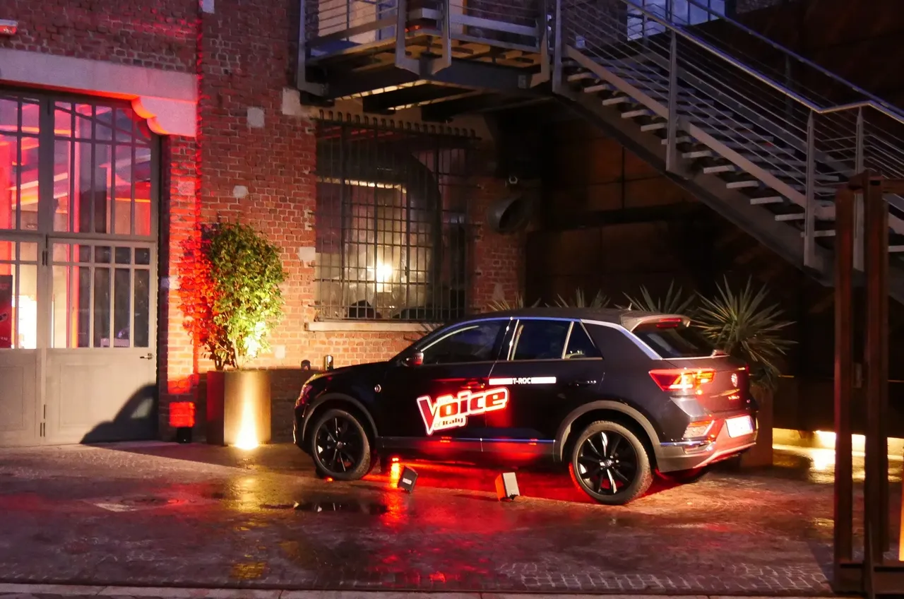 t roc automotive partner the voice