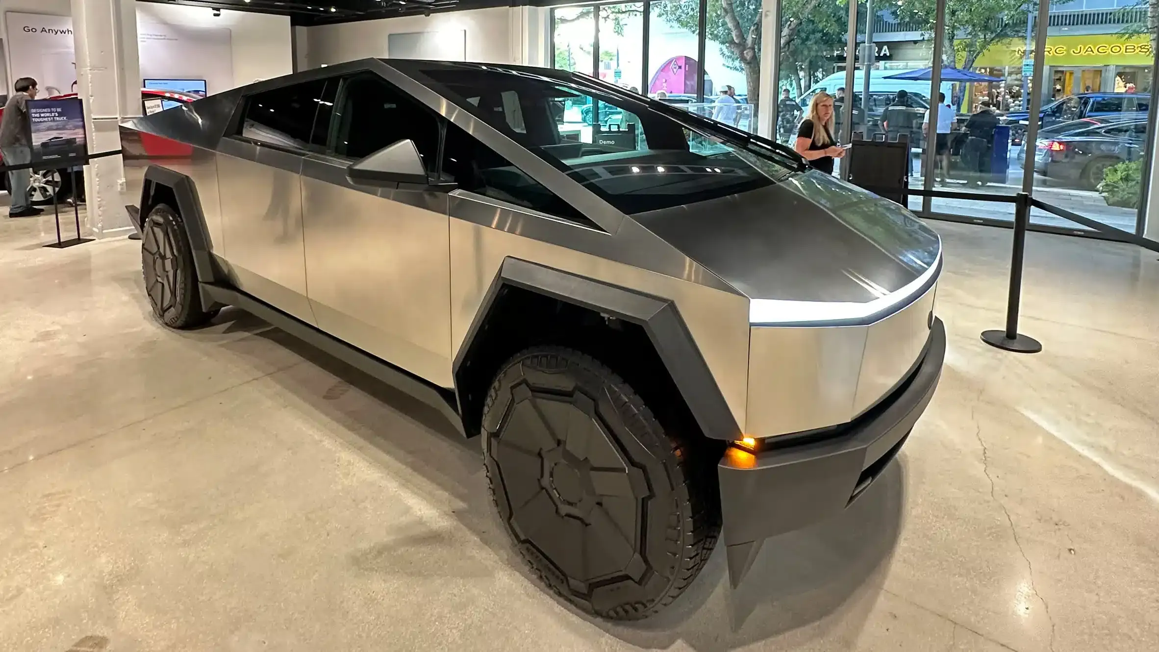 tesla cybertruck 1