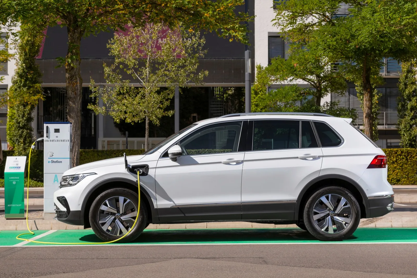 tiguan ehybrid ricarica